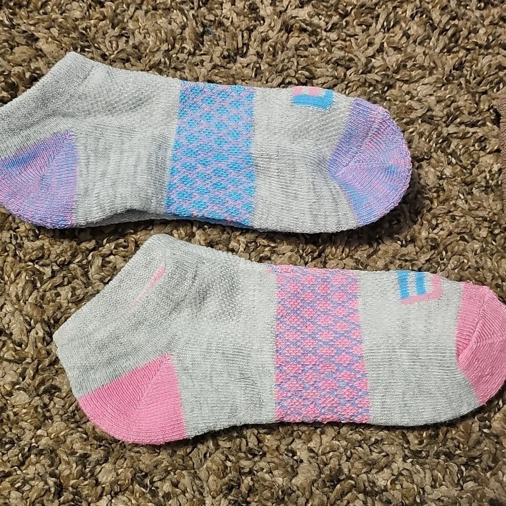 Nike set pairs